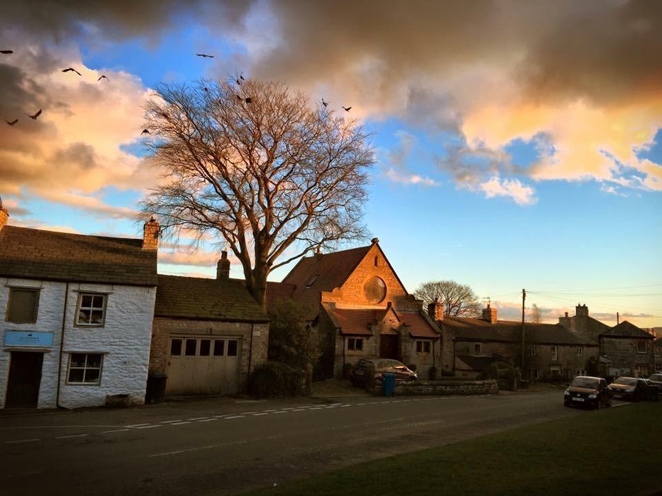 The Game Cock Inn Austwick 外观 照片