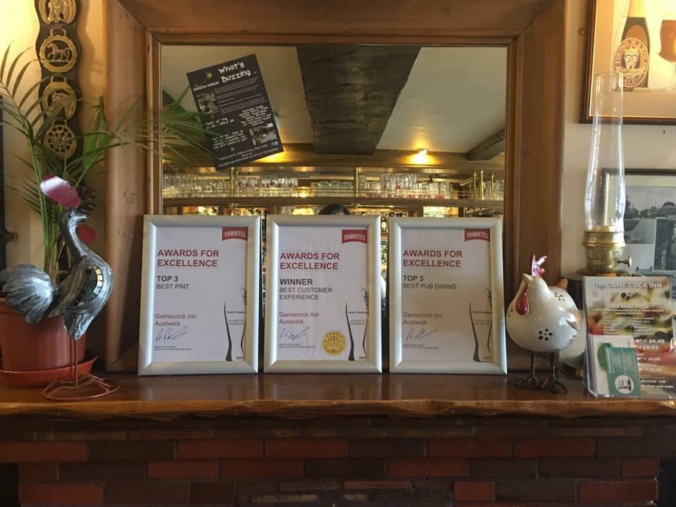 The Game Cock Inn Austwick 外观 照片